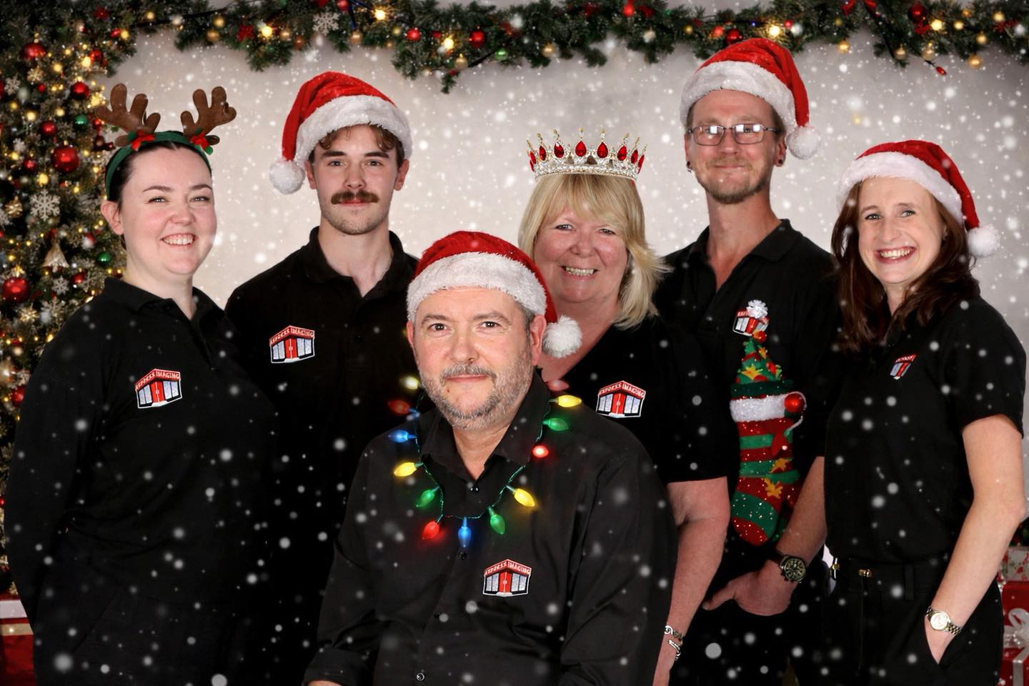 From all of us at Express Imaging we want to wish all of our customers for great year!!! 

Merry Christmas and a Happy New Year!! 🥳🎉🍾🎄📸🎅🏻🤶❄️

Thanks,
Dave, Ang, Zoe, Caitlin, Ben & Connor